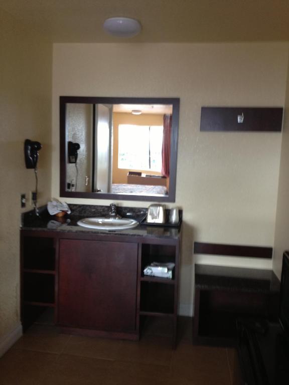 Budget Inn Anaheim/סנטה אנה חדר תמונה